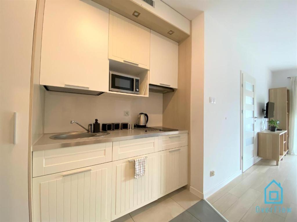 Milky Apartment With Balcony - 3 Km To Baltic Sea Гданськ Екстер'єр фото